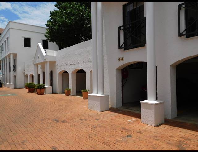 200M² OFFICE TO LET IN FERNDALE